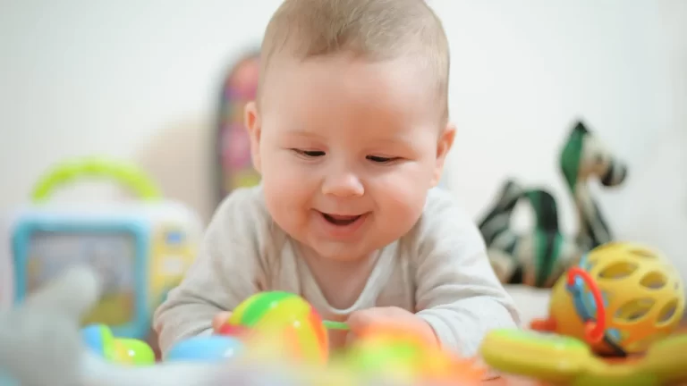 Nombres de niño que empiezan por la letra H | Minenito